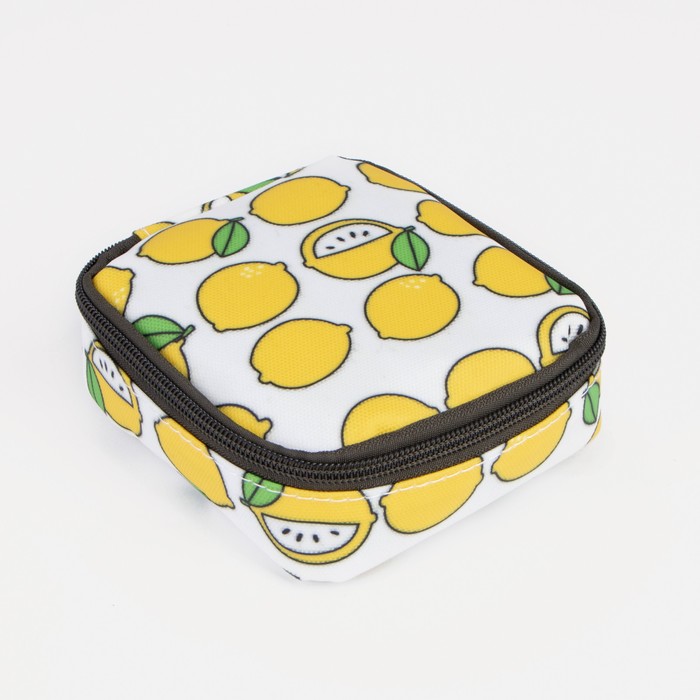 фото Косметичка дорожная, отдел на молнии, цвет белый