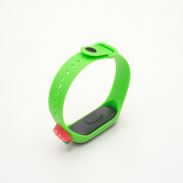 фото Часы наручные электронные детские "клубничка"