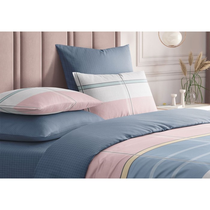 Постельное бельё 1,5 сп Attraction, размер 150х214 см, 143х215 см, 50х70 см - 2 шт 
Постельное бельё 1,5 сп Attraction, размер 150х214 см, 143х215 см, 50х70 см - 2 шт