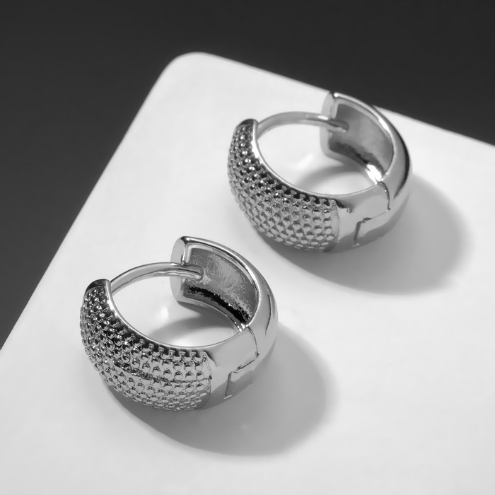 фото Серьги-кольца "эстетика" точки, цвет серебро, d=1,6 queen fair