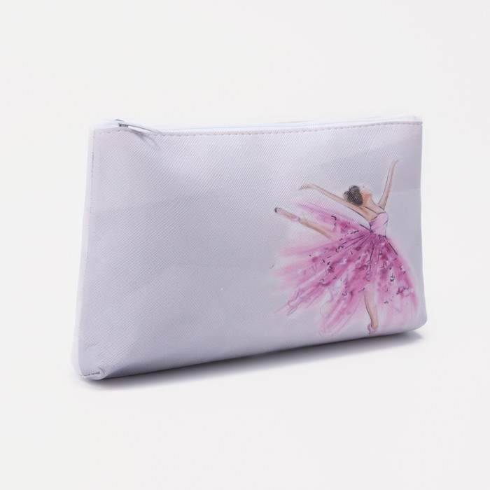 фото Косметичка простая балерина,18*2*10см, отдел на молнии