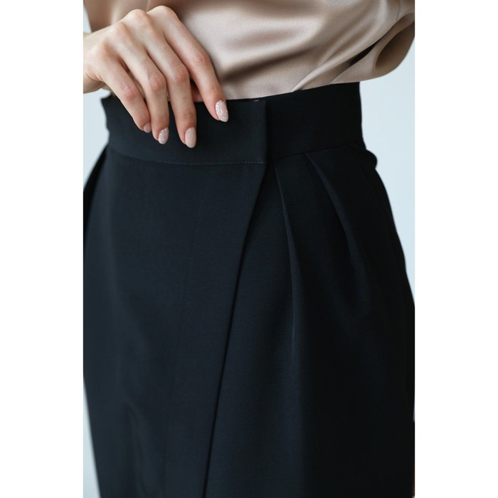 фото Юбка на запах с защипами на талии, размер 52 looklikecat