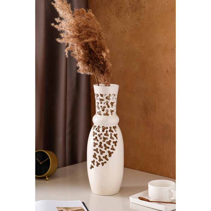 Ваза керамическая "Илона", настольная, сквозная резка, белая, 40 см
Ваза керамическая "Илона", настольная, сквозная резка, белая, 40 см