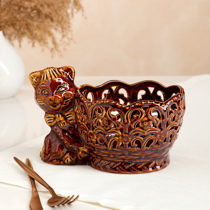 Конфетница "Котик", коричневая, сквозная резка, керамика, 13 см