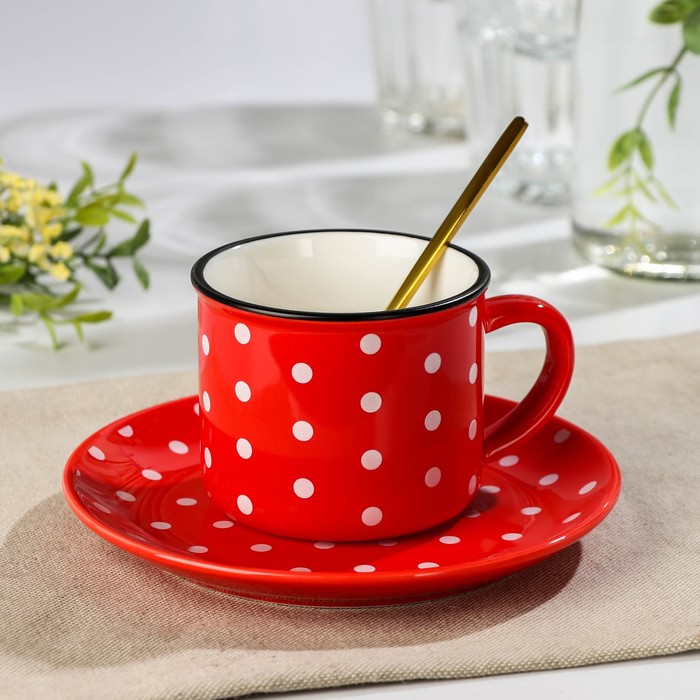 фото Чайная пара «горошек» чашка 220 мл, блюдце 15 см, ложка, цвет красный