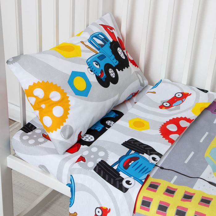 фото Постельное бельё синий трактор "big town" 112х147 см, 60х120+20 см, 40х60 см, 100% хлопок, бязь 125 г/м2