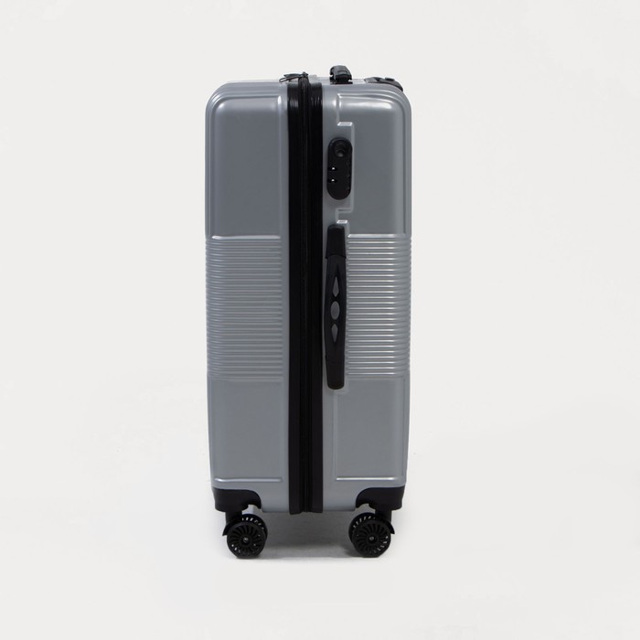 фото Чемодан малый 24" кодовый замок, цвет серебряный