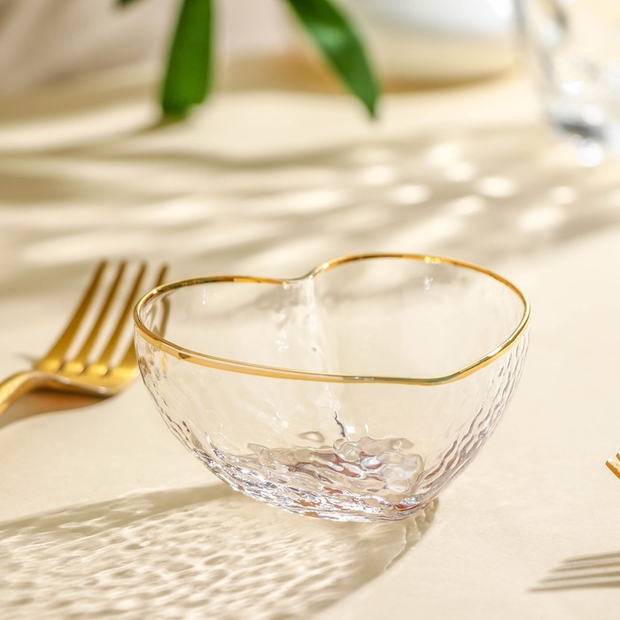 фото Миска «сердце», 110 мл, 9×8×4 см, цвет прозрачный