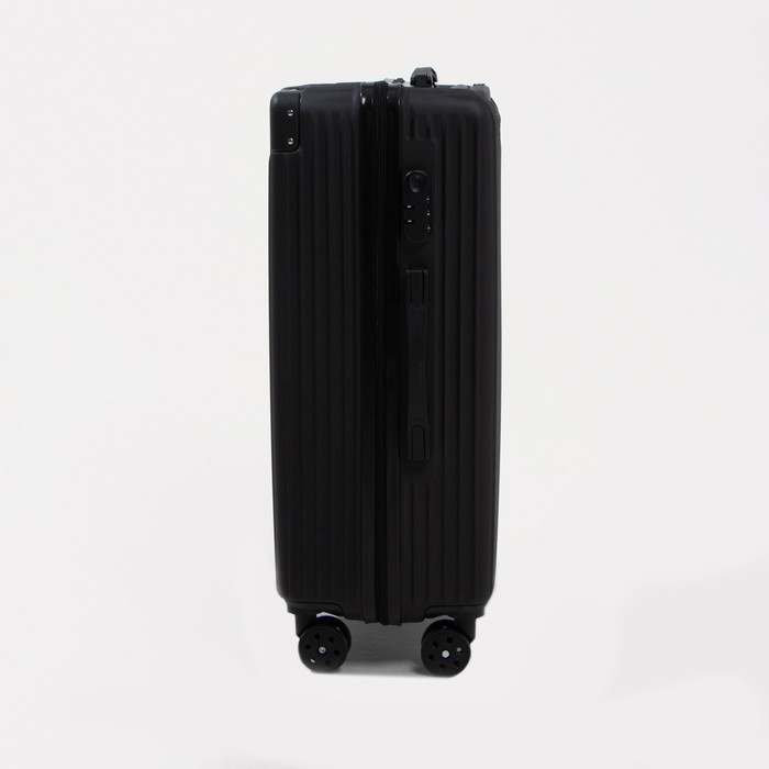 фото Чемодан большой 26", кодовый замок, цвет чёрный