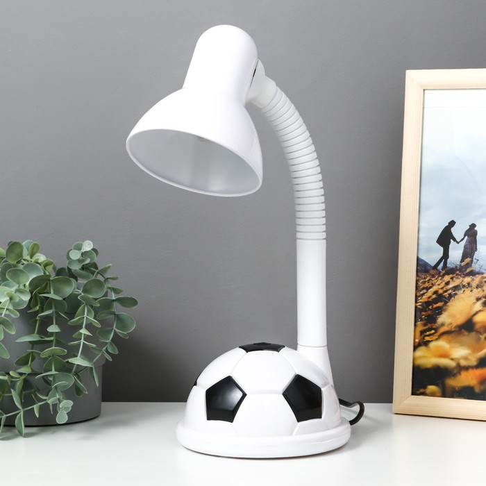 фото Настольная лампа"футбольный мяч" e27 40вт белый h=44 см risalux
