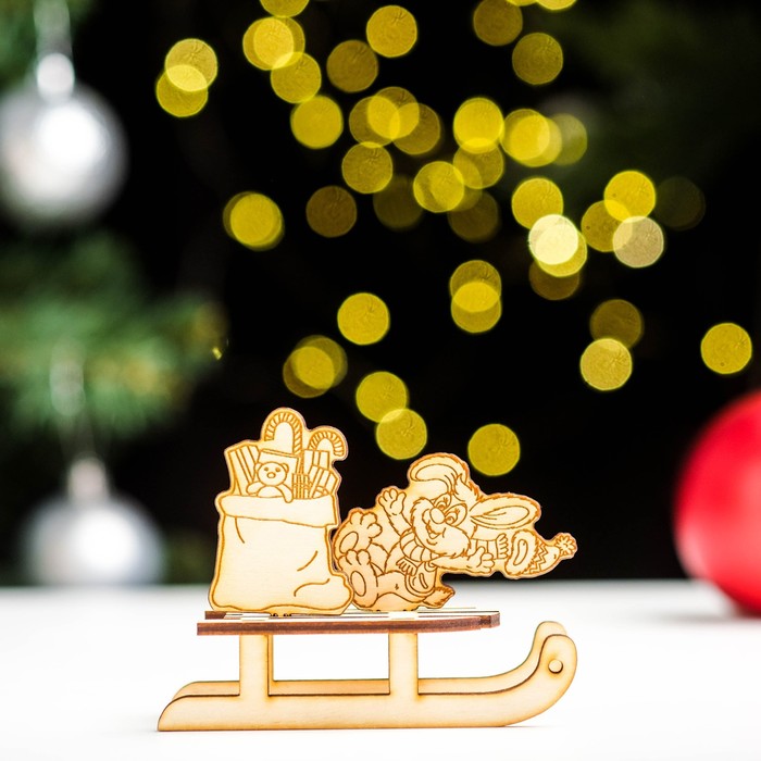 фото Сувенир-санки "зайка с мешком подарков",10х7,5 см