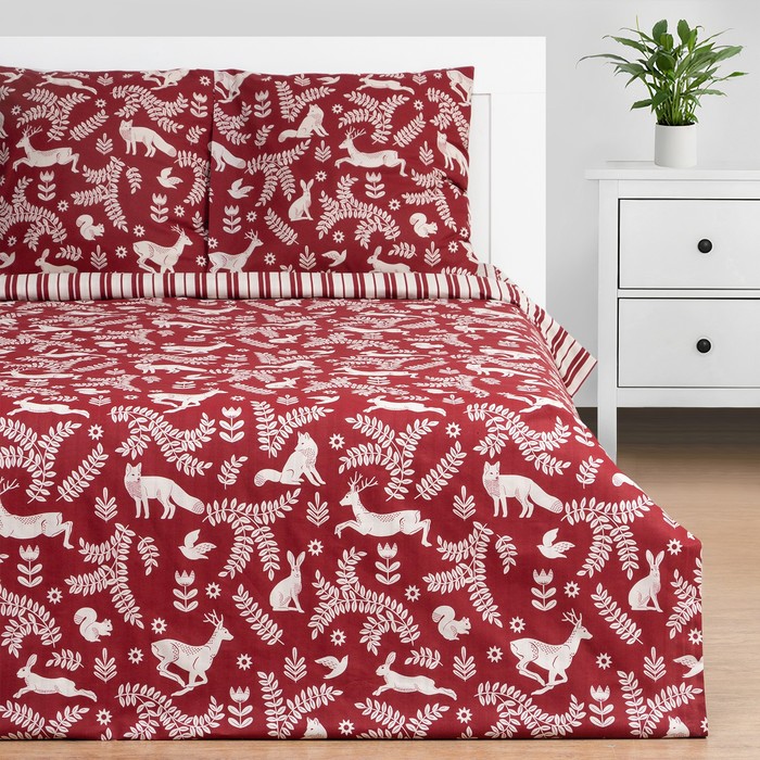 Постельное бельё Этель дуэт Christmas time 143х215 см - 2 шт, 220х240 см, 70х70 см -2 шт
Постельное бельё Этель дуэт Christmas time 143х215 см - 2 шт, 220х240 см, 70х70 см -2 шт