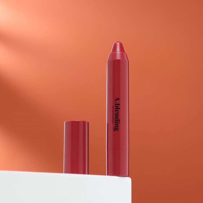 фото Помада для губ "esthetic house" a.blending intense balm lip crayon, 04 strawberry balm, 2,6 г