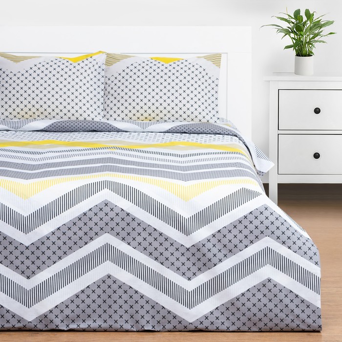 Постельное бельё Этель 1.5сп Gray geometry 143х215см,150х214см,50х70см-2 шт, бязь, 125 г/м2
Постельное бельё Этель 1.5сп Gray geometry 143х215см,150х214см,50х70см-2 шт, бязь, 125 г/м2