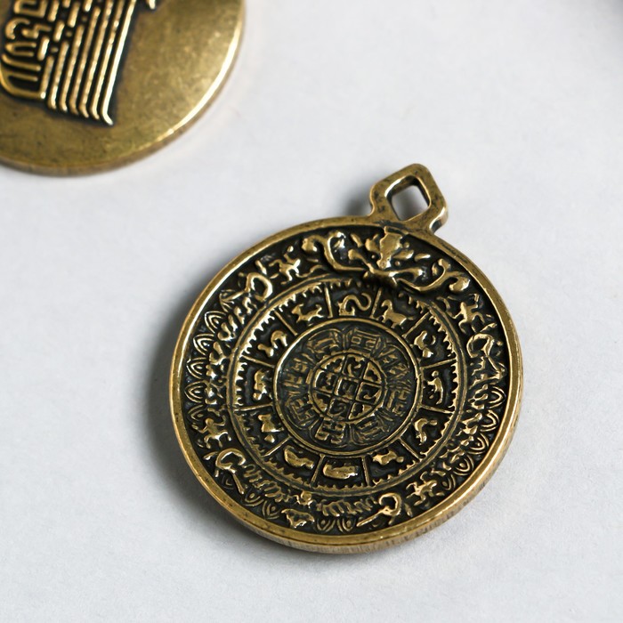 фото Сувенир металл подвеска "колесо года" 3,2х4 см