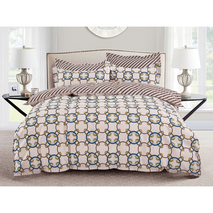 Постельное бельё 2 сп Satin de Luxe, размер 200х220 см, 175х215 см, 70х70 см - 2 шт
Постельное бельё 2 сп Satin de Luxe, размер 200х220 см, 175х215 см, 70х70 см - 2 шт
