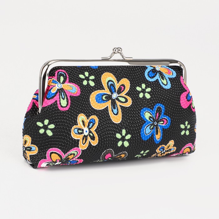 фото Косметичка -фермуар цветы, 18*1,5*10,5см, отдел на фермуаре, черный