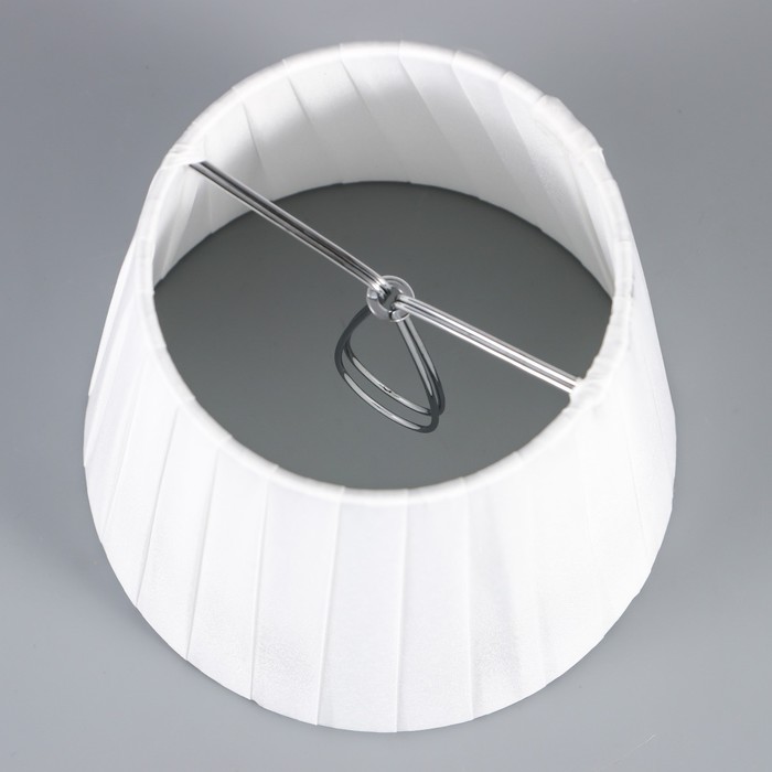 фото Абажур "классика" белый крепление бабочка 14х14х12,5см bayerlux