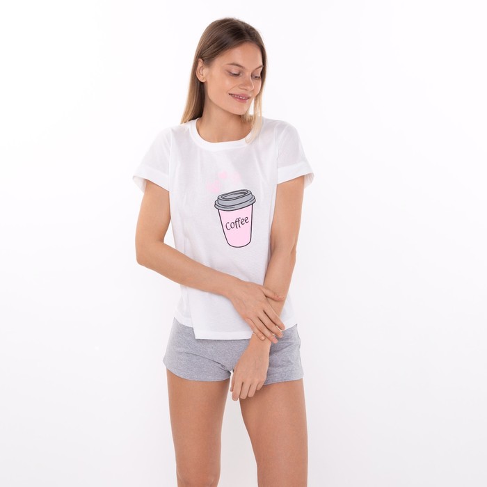 фото Комплект домашний женский "coffee" (футболка/шорты), цвет белый/серый, размер 44 comfort