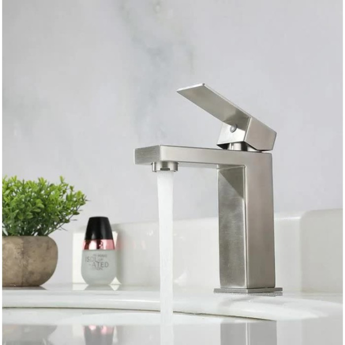 фото Смеситель для раковины fashun a51102, однорычажный, излив 119 мм, нерж.сталь, сатин