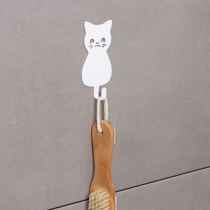 фото Крючок настенный самоклеящийся кот, 50×95×15 мм, цвет белый