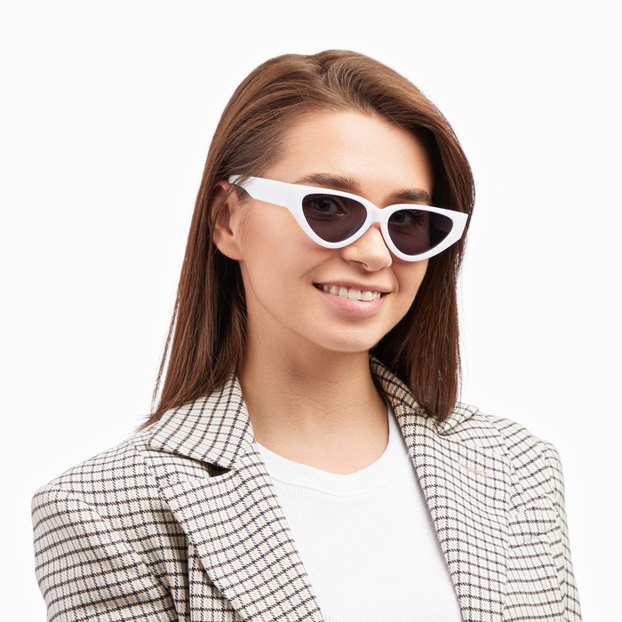 Очки солнцезащитные "OneSun", uv 400, дужка 14 см, ширина 15 см, линза 4.2 х 6.5 см, белые
Очки солнцезащитные "OneSun", uv 400, дужка 14 см, ширина 15 см, линза 4.2 х 6.5 см, белые