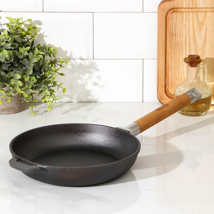 Сковорода чугунная, d=22 см, съёмная ручка, цвет чёрный
Сковорода чугунная, d=22 см, съёмная ручка, цвет чёрный