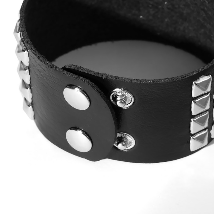 фото Браслет унисекс "хардкор" широкий с шипами, цвет чёрный в серебре queen fair