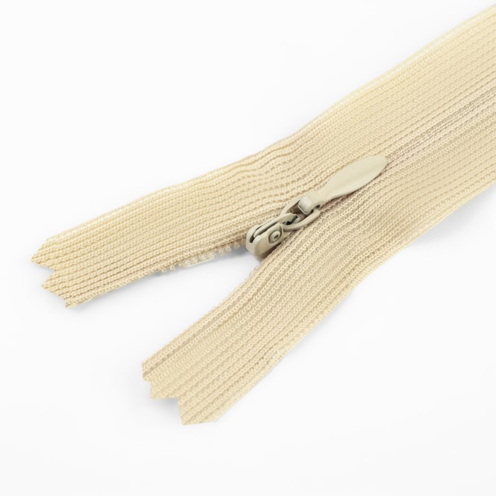 фото Молния потайная, №3, неразъёмная, замок автомат, 18 см, цвет бежевый