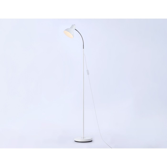 Светильник напольный с выключателем на проводе TR97655, E27, 40Вт, цвет белый
Светильник напольный с выключателем на проводе TR97655, E27, 40Вт, цвет белый