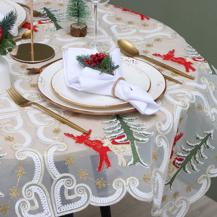 фото Скатерть этель «сказочная» с вышивкой, 85 х 85 ±5 см, п/э