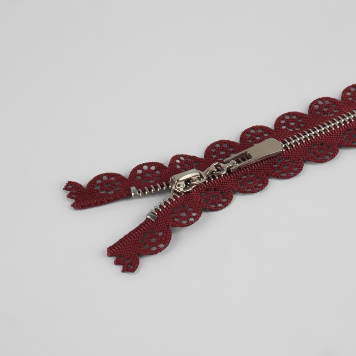 фото Молния металлическая, №3, неразъёмная, замок автомат, 30 см, цвет бордовый/никель