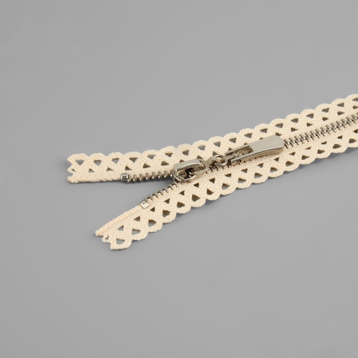 фото Молния металлическая, №3, неразъёмная, замок автомат, 60 см, цвет бежевый/никель