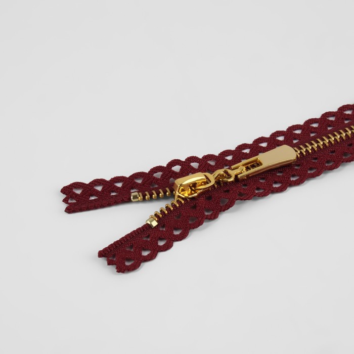 фото Молния металлическая, №3, неразъёмная, замок автомат, 60 см, цвет бордовый/золотой