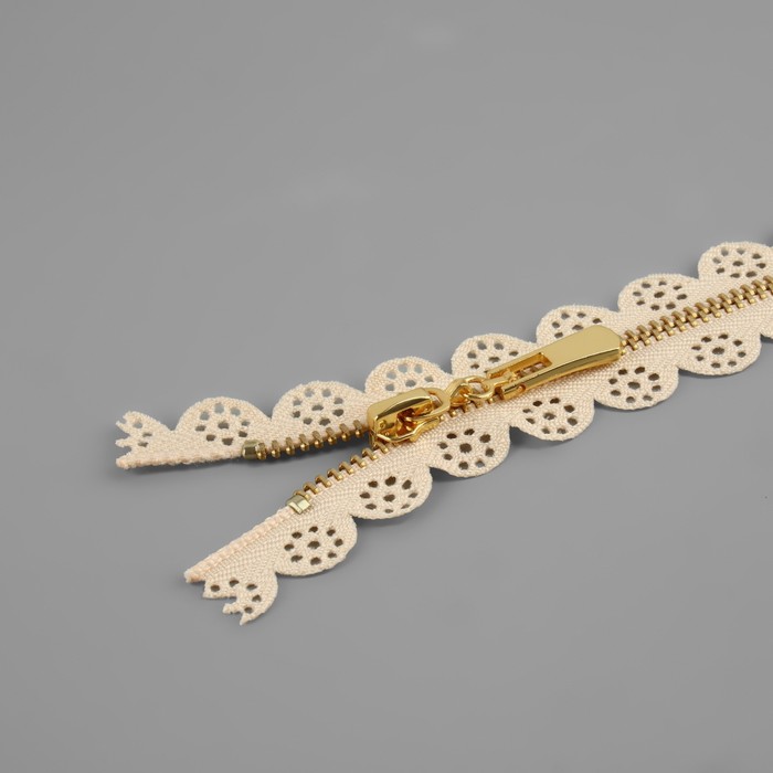 фото Молния металлическая, №3, неразъёмная, замок автомат, 60 см, цвет бежевый/золотой