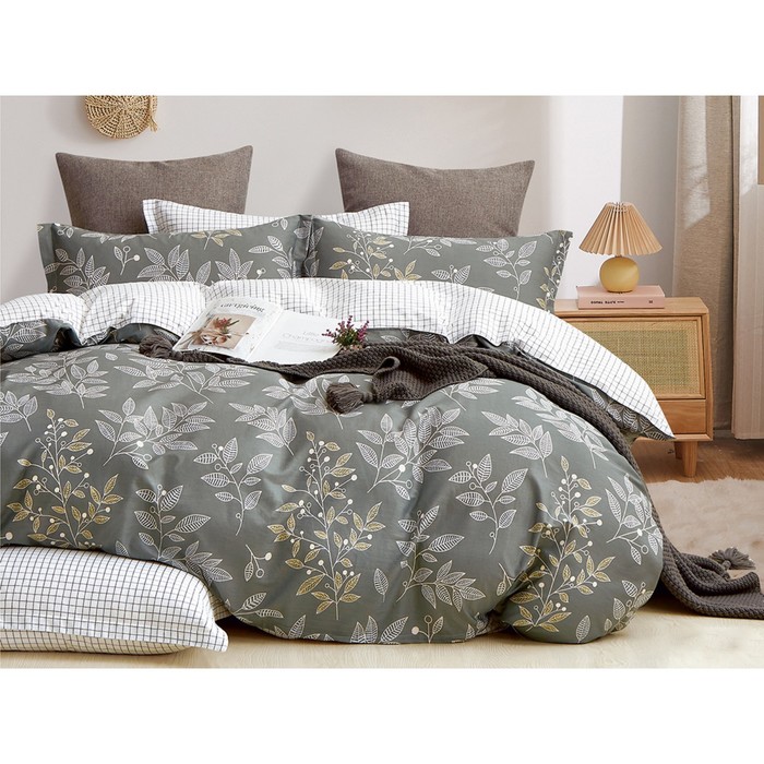 Постельное бельё 1.5 сп Satin de Luxe, размер 160x230 см, 150x210 см, 50x70 см - 2 шт
Постельное бельё 1.5 сп Satin de Luxe, размер 160x230 см, 150x210 см, 50x70 см - 2 шт