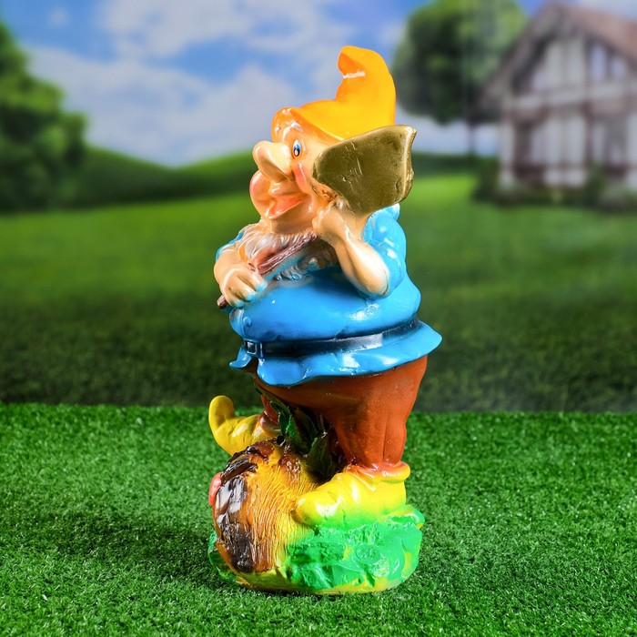 Садовая фигура "Гном с топором" 14х19х34см МИКС
Садовая фигура "Гном с топором" 14х19х34см МИКС