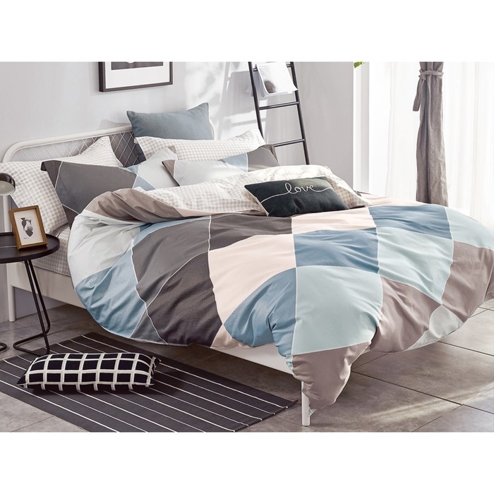 Постельное бельё 2 сп Satin de Luxe, размер 230x240 см, 180x210 см, 50x70 см - 2 шт
Постельное бельё 2 сп Satin de Luxe, размер 230x240 см, 180x210 см, 50x70 см - 2 шт