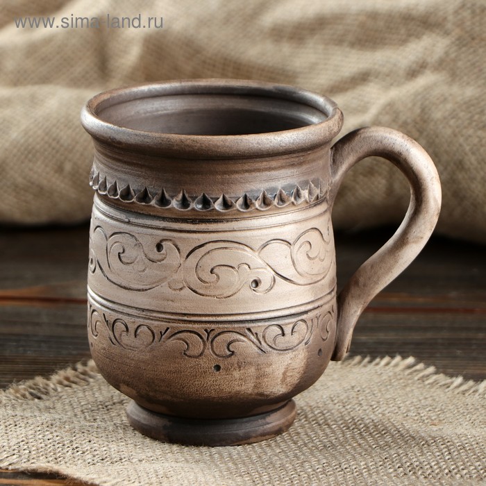 Кружка "Дворянская", оформление ангоб, красная глина, 0.33 л
Кружка "Дворянская", оформление ангоб, красная глина, 0.33 л