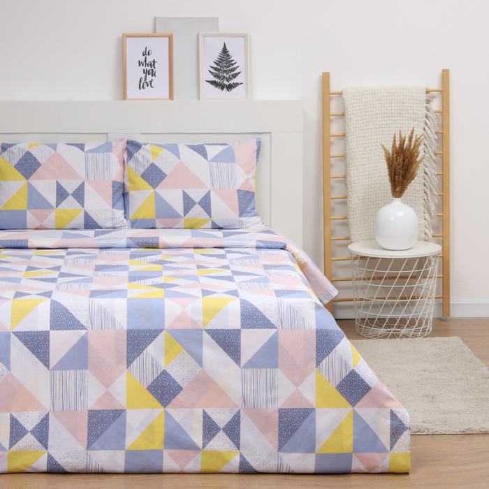 Постельное бельё LoveLife евро "Зазеркалье" 225х215см, 240х220см, 50х70см-2шт, хлопок, бязь, 125г/м2
Постельное бельё LoveLife евро "Зазеркалье" 225х215см, 240х220см, 50х70см-2шт, хлопок, бязь, 125г/м2