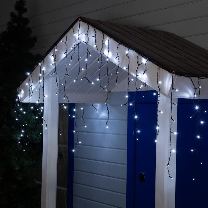 Гирлянда «Бахрома» 3 × 0.6 м, IP44, УМС, тёмная нить, 160 LED, свечение белое, 220 В
Гирлянда «Бахрома» 3 × 0.6 м, IP44, УМС, тёмная нить, 160 LED, свечение белое, 220 В