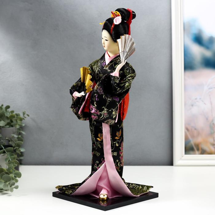 фото Кукла коллекционная "гейша в черно-золотом кимоно с веерами" 40 см
