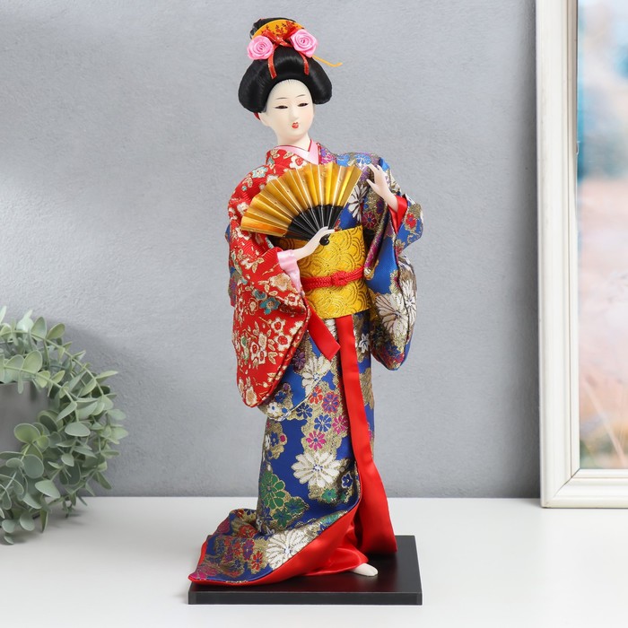 фото Кукла коллекционная "гейша в шелковом кимоно с веером"