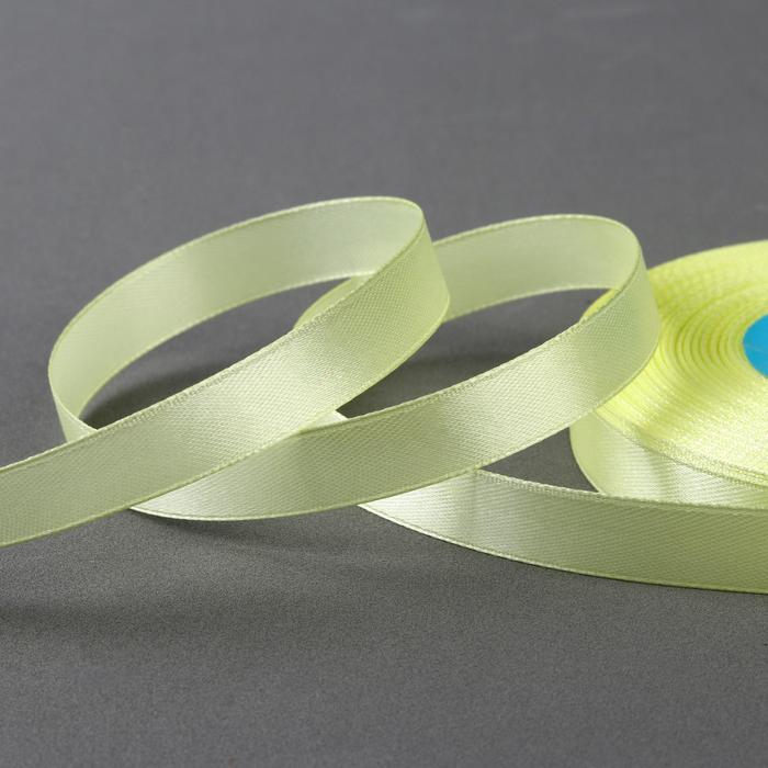 Лента атласная, 12 мм × 33 ± 2 м, цвет светло-жёлтый №009
Лента атласная, 12 мм × 33 ± 2 м, цвет светло-жёлтый №009