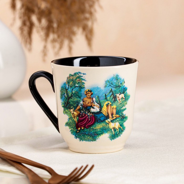 Кружка "Мадонна", бело-коричневая, керамика, 0.3 л, микс
Кружка "Мадонна", бело-коричневая, керамика, 0.3 л, микс