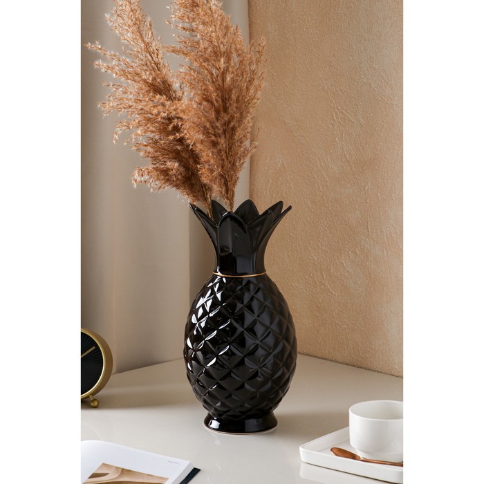 Ваза керамическая "Ананас", настольная, чёрная, 33 см
Ваза керамическая "Ананас", настольная, чёрная, 33 см