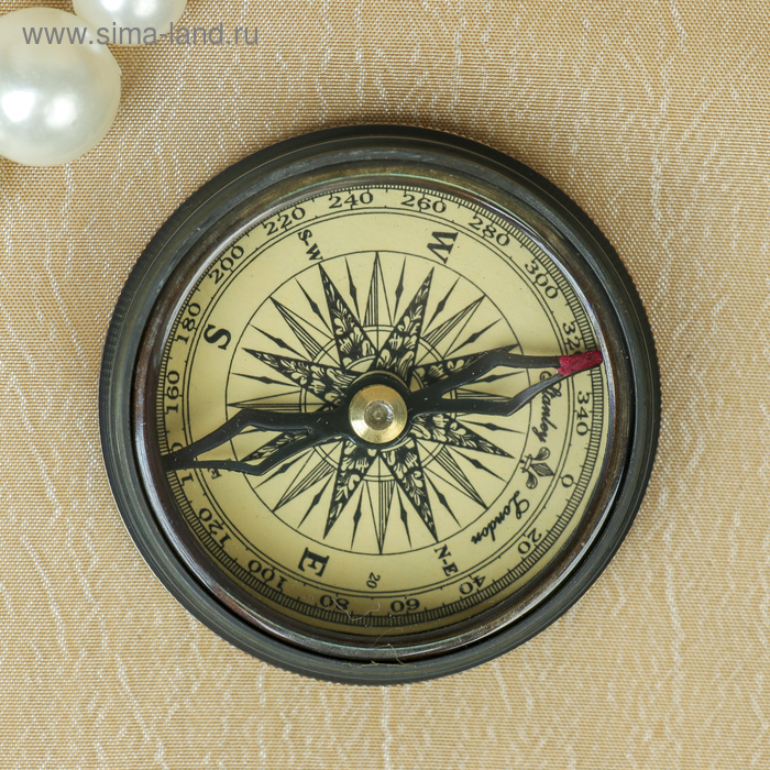 Компас латунь в чехле "Шкипер" 7х6,5х2,5 см
Компас латунь в чехле "Шкипер" 7х6,5х2,5 см