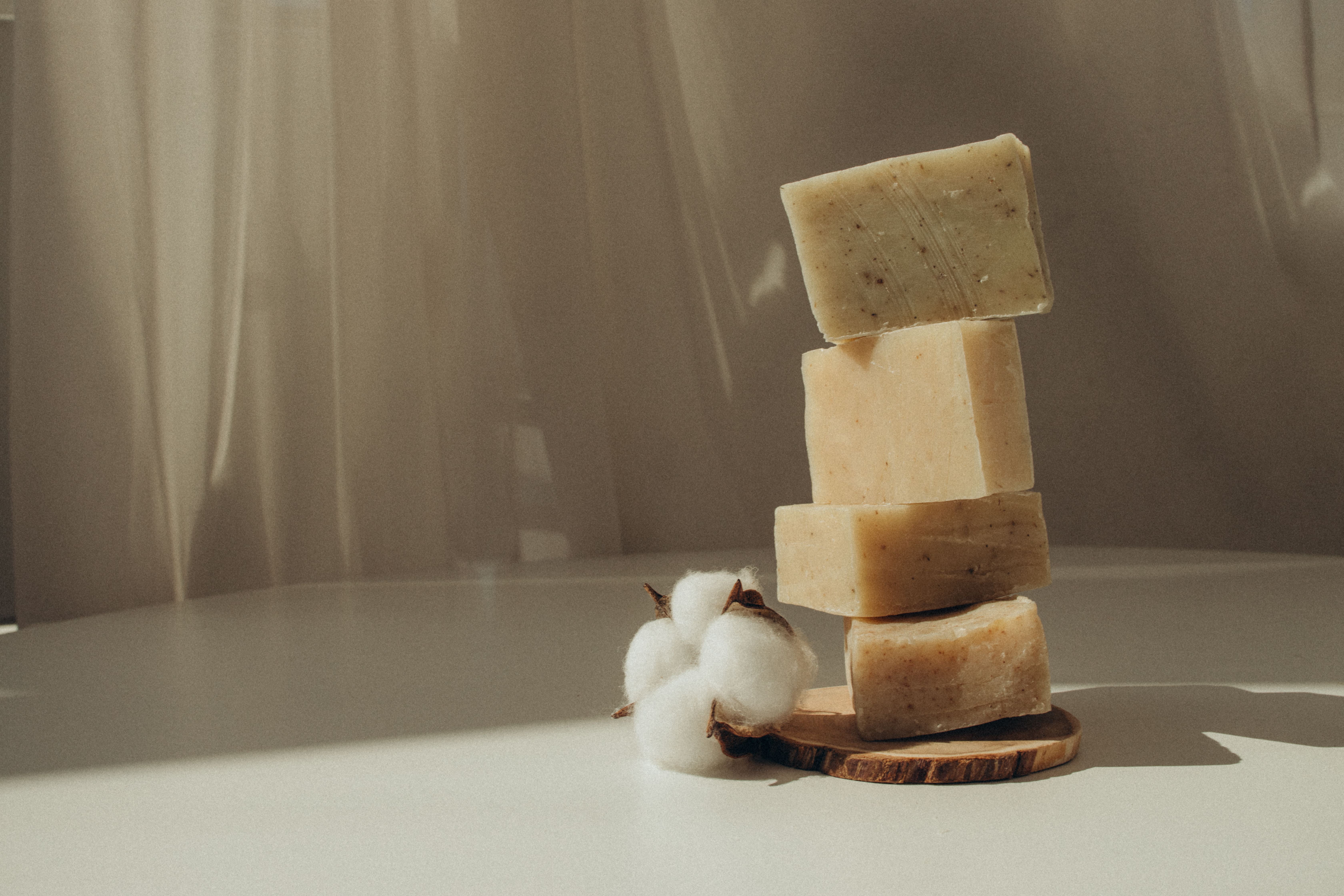 Как убрать пятно от вина