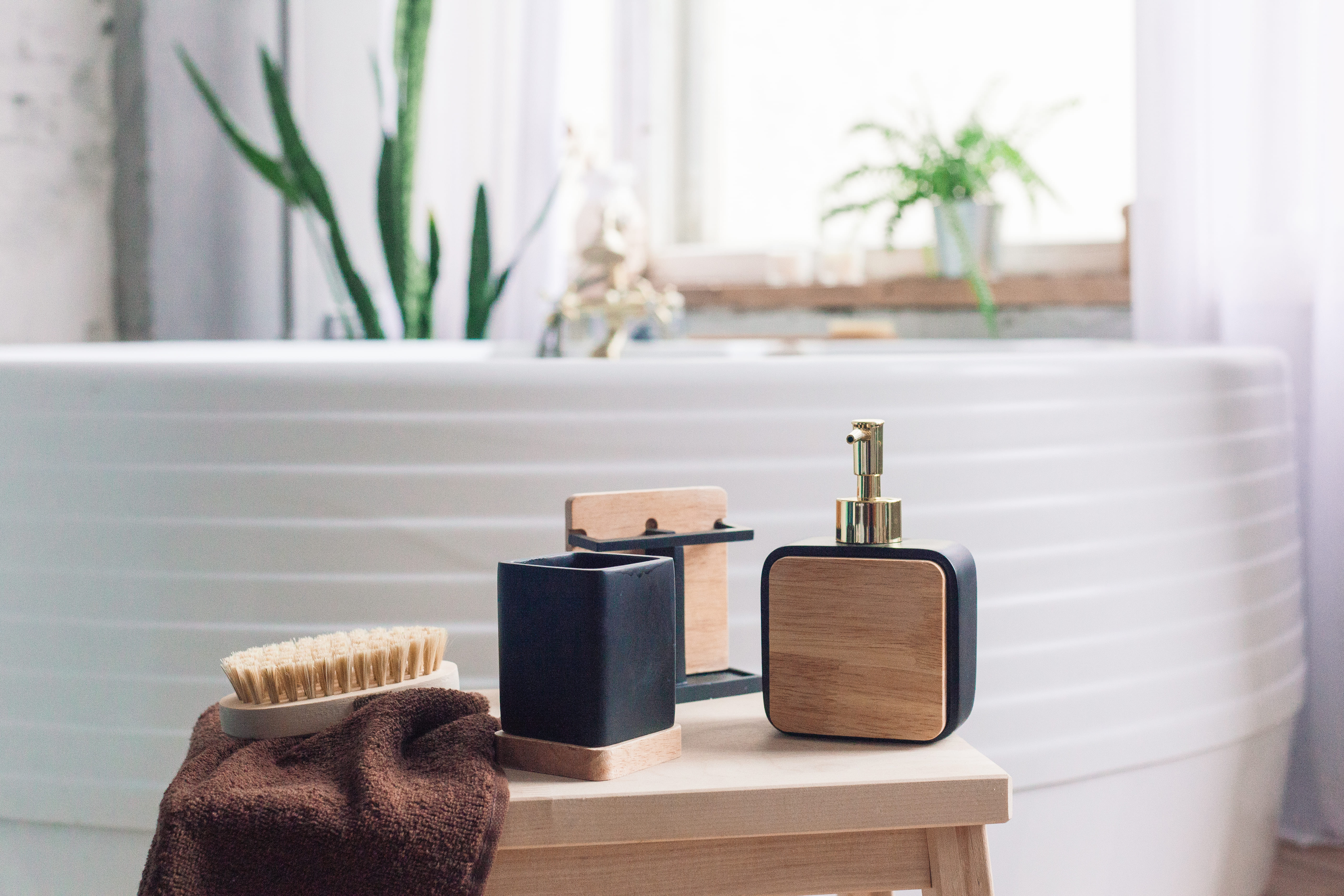 Как убрать пятно от губной помады