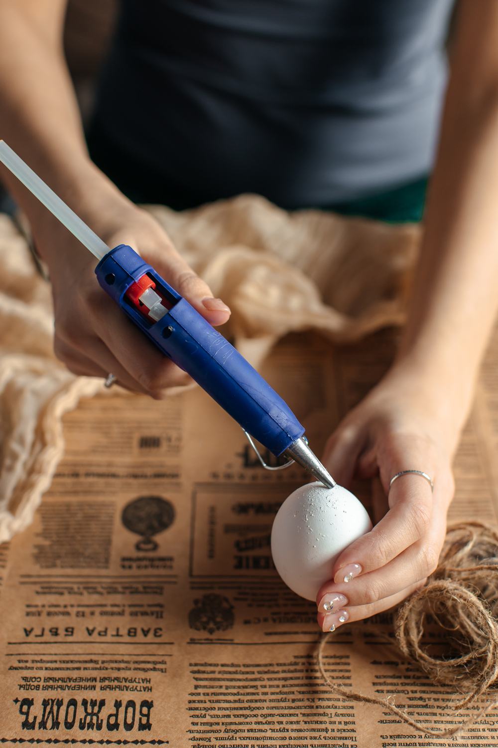 закрепляем джут на яйце